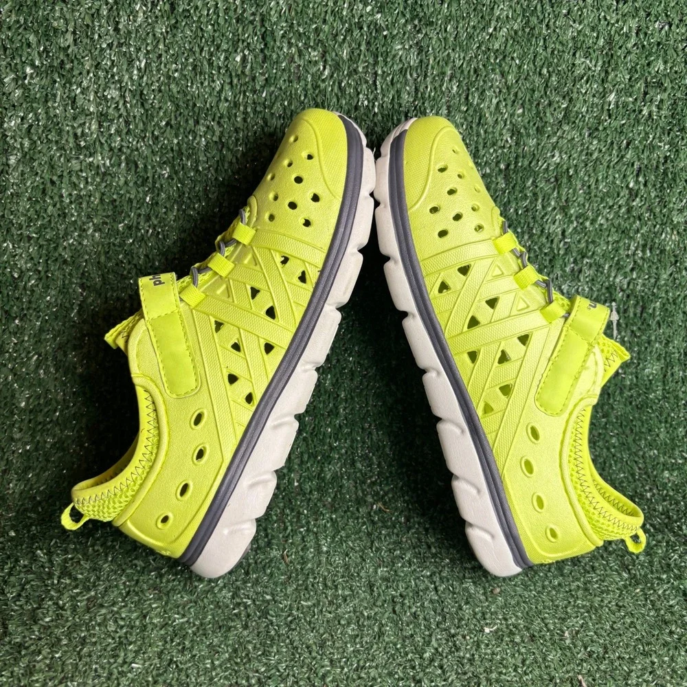 Stride Rite item you